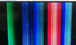笔记本电脑屏幕出现彩色条纹